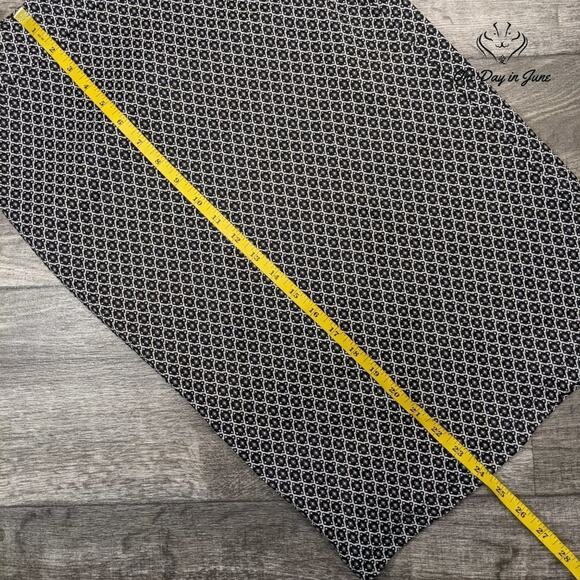 SOHO Apparel Comfort Waist Midi Skirt Size S - Picture 4 of 5